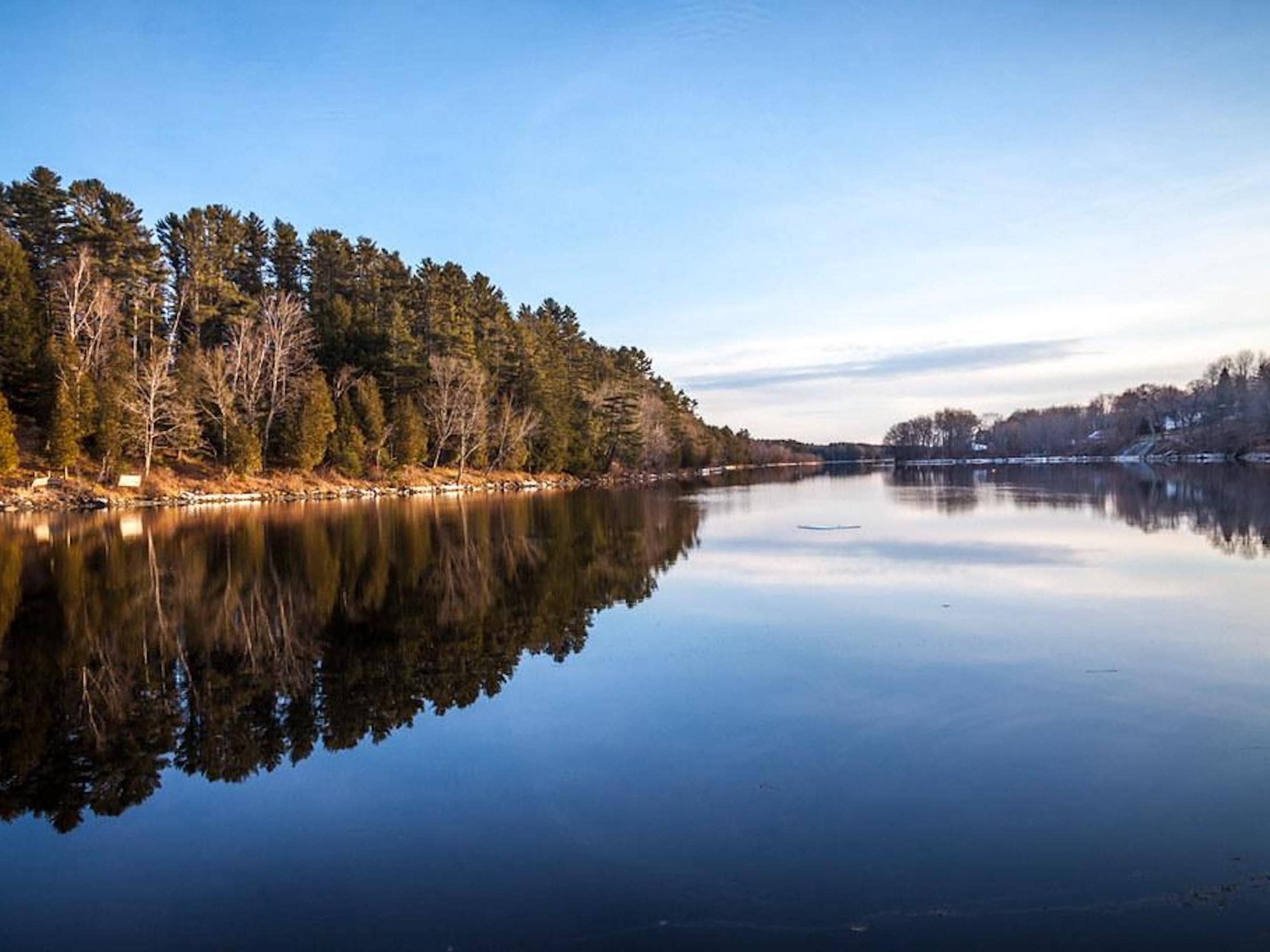 Richmond, Maine Curbside Pickup, Recycling, Dumpster and Rolloff